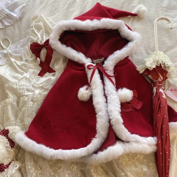 יפנית Kawaii לוליטה הגלימה הלבשה עליונה לנשים מתוק, תות, רקמה ברדס הגלימה מעילים חג המולד שנה החדשה אדום ג ' קטים קצרים.